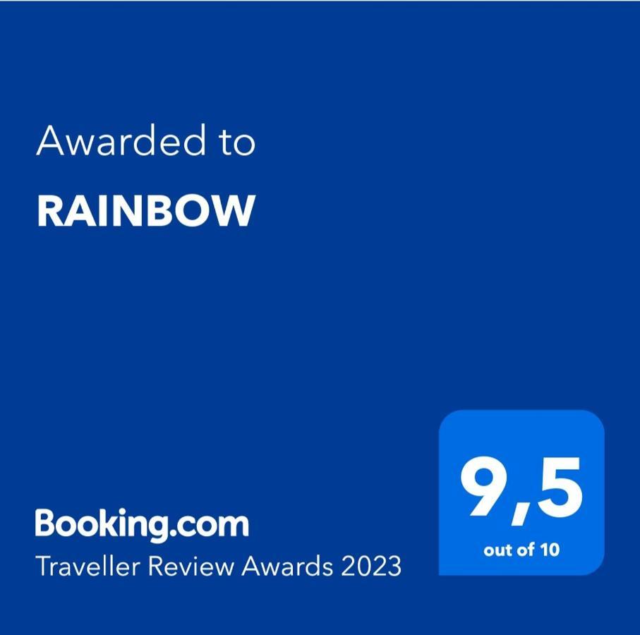 Rainbow Apartment พูลา ภายนอก รูปภาพ