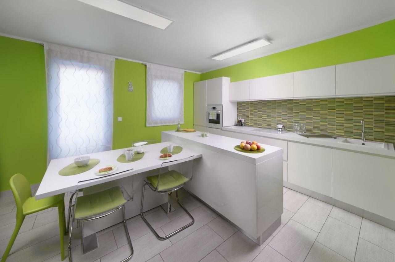 Rainbow Apartment พูลา ภายนอก รูปภาพ